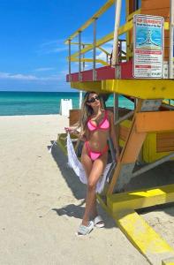 627292583: Chica busca chico en Barcelona