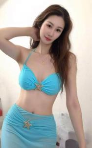 678804290: Chica busca chico en Barcelona