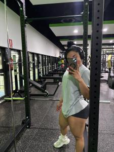 631885968: Chica busca chico en Granada