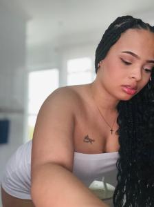 634999406: Chica busca chico en Valencia