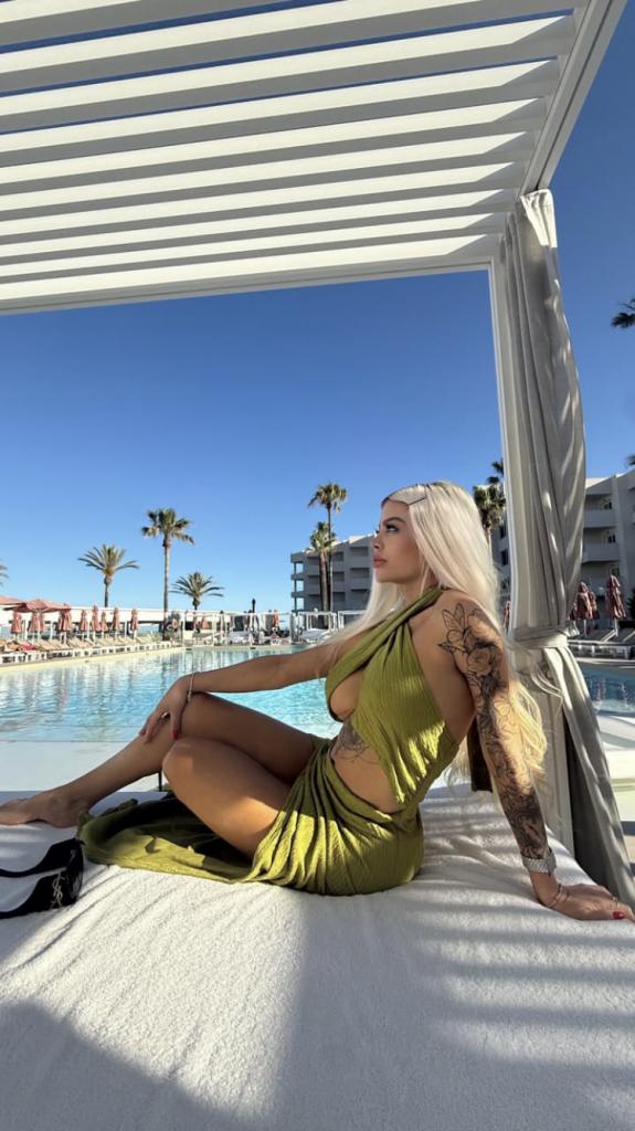 672568972: Chica busca chico en Mallorca