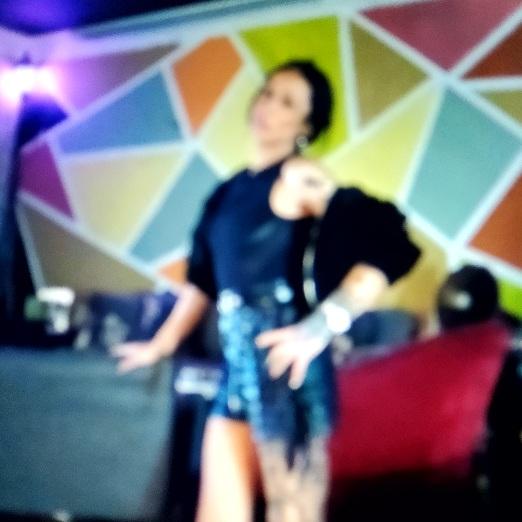 Chica busca chico en Alicante: 