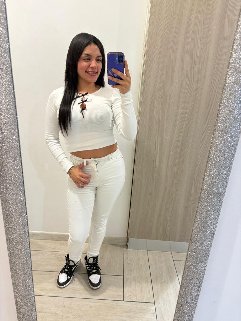 682523422: Chica busca chico en Asturias