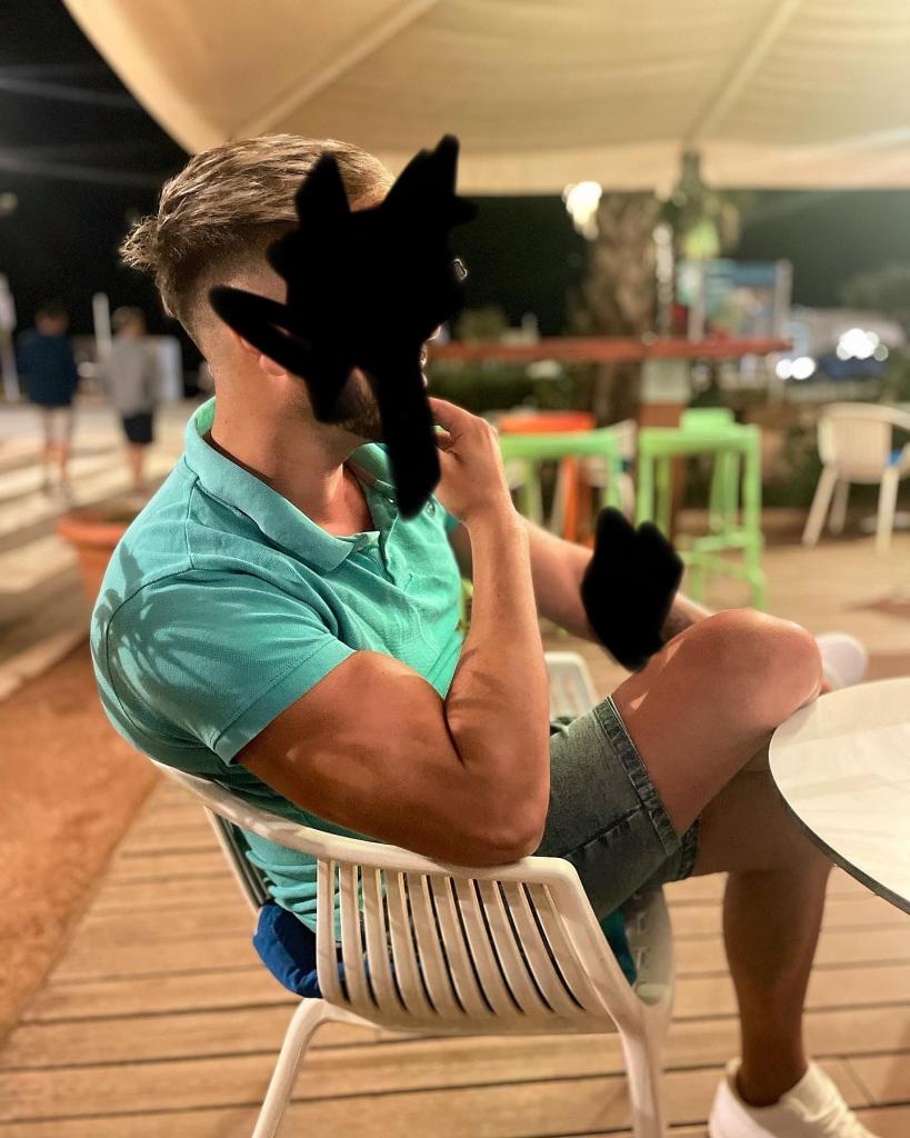 625271038: Chica busca chico en Sevilla