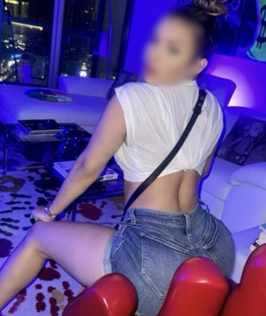 Chica busca chico en Alicante: 