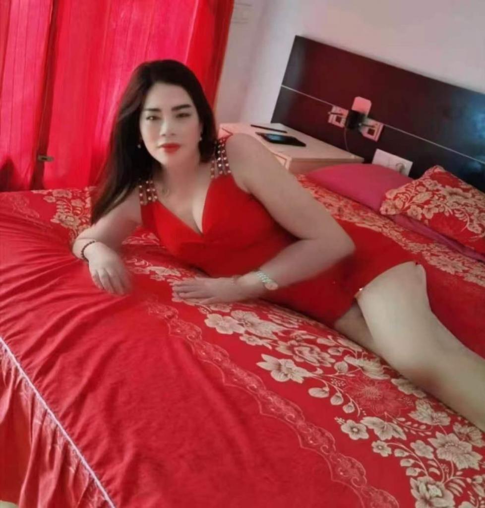 632844682: Chica busca chico en Tarragona