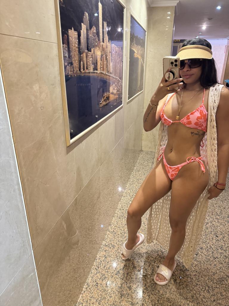 Chica busca chico en Alicante: 