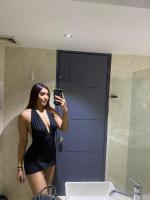 613724643: Chica busca chico en Barcelona