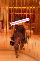 692038278: Chica busca chico en Sevilla