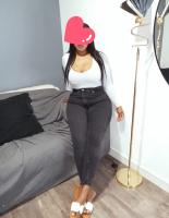 651702468: Chica busca chico en Sevilla