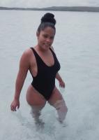 610799018: Chica busca chico en Barcelona