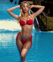 627292583: Chica busca chico en Barcelona