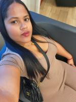 610799018: Chica busca chico en Barcelona