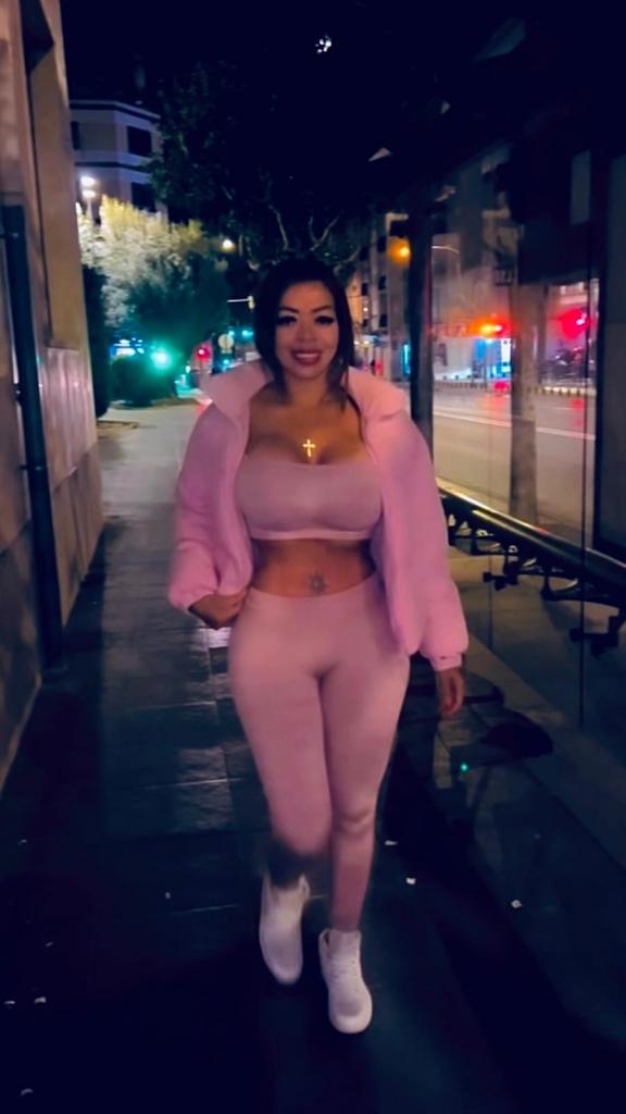 Chica busca chico en Valencia: Chica busca chico