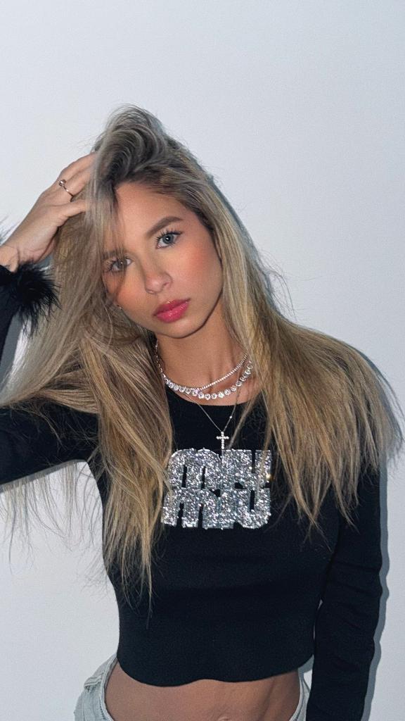 Chica busca chico en Mallorca: 