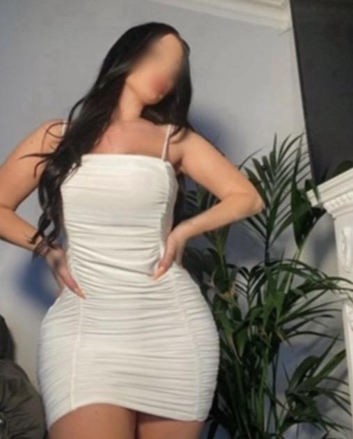 Chica busca chico en Málaga: Chica busca chico