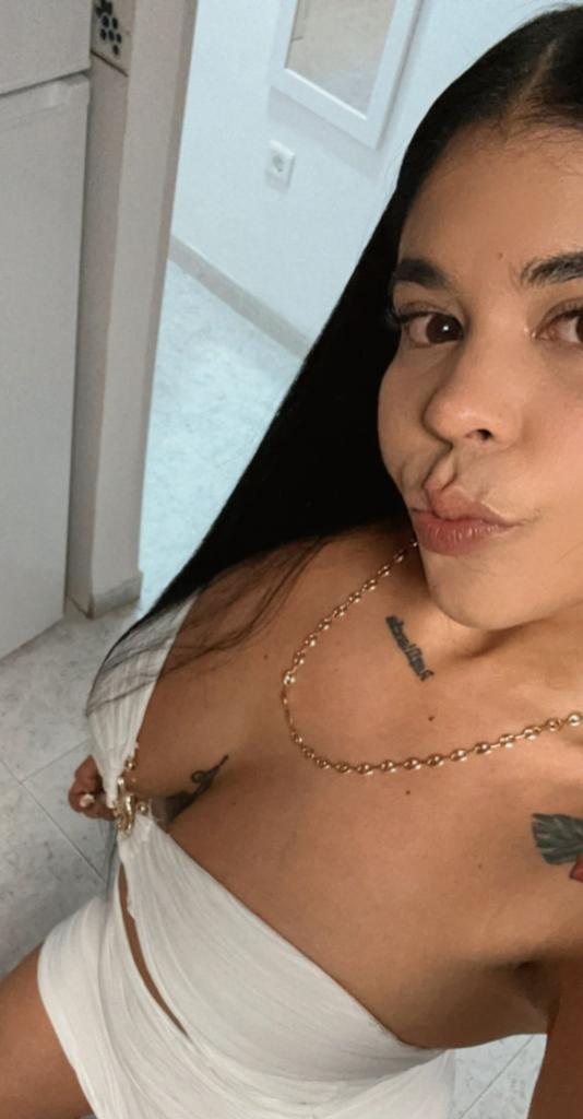 642504236: Chica busca chico en Castellón