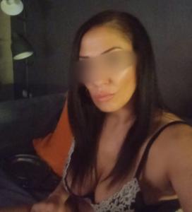 Chica busca chico en Sevilla: 