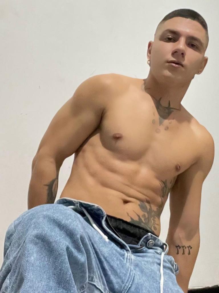 Chico busca chica en Murcia: 