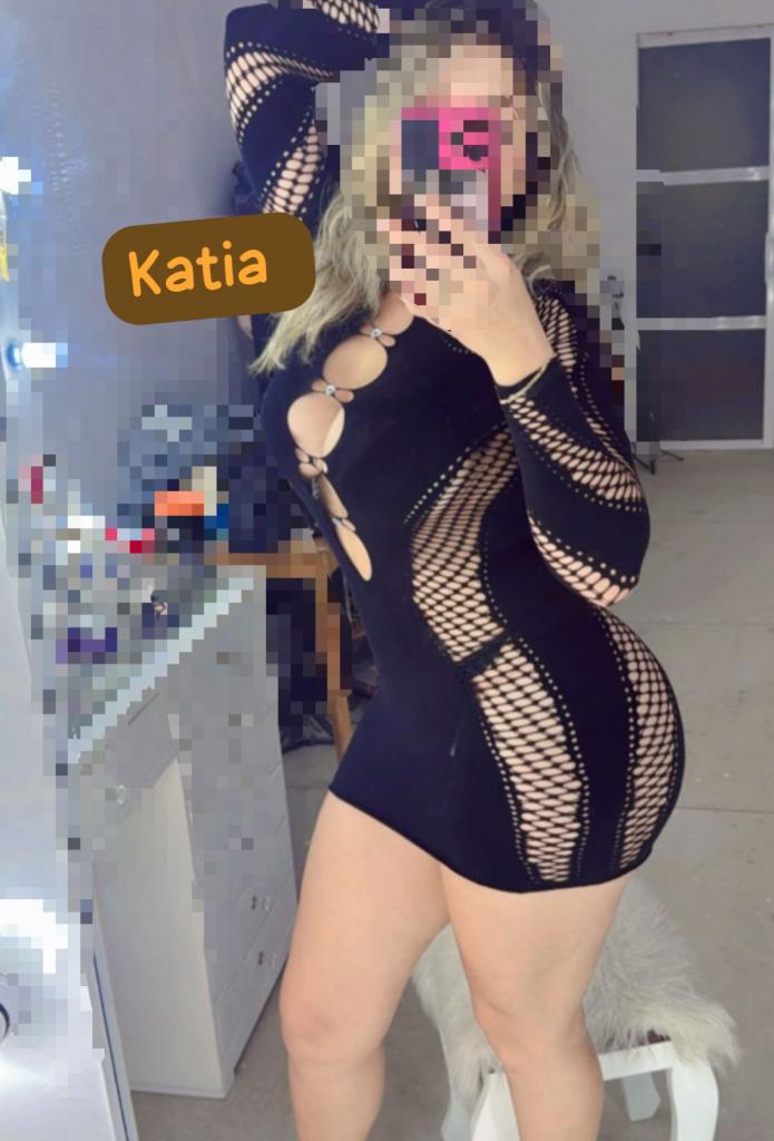 613287787: Chica busca chico en León
