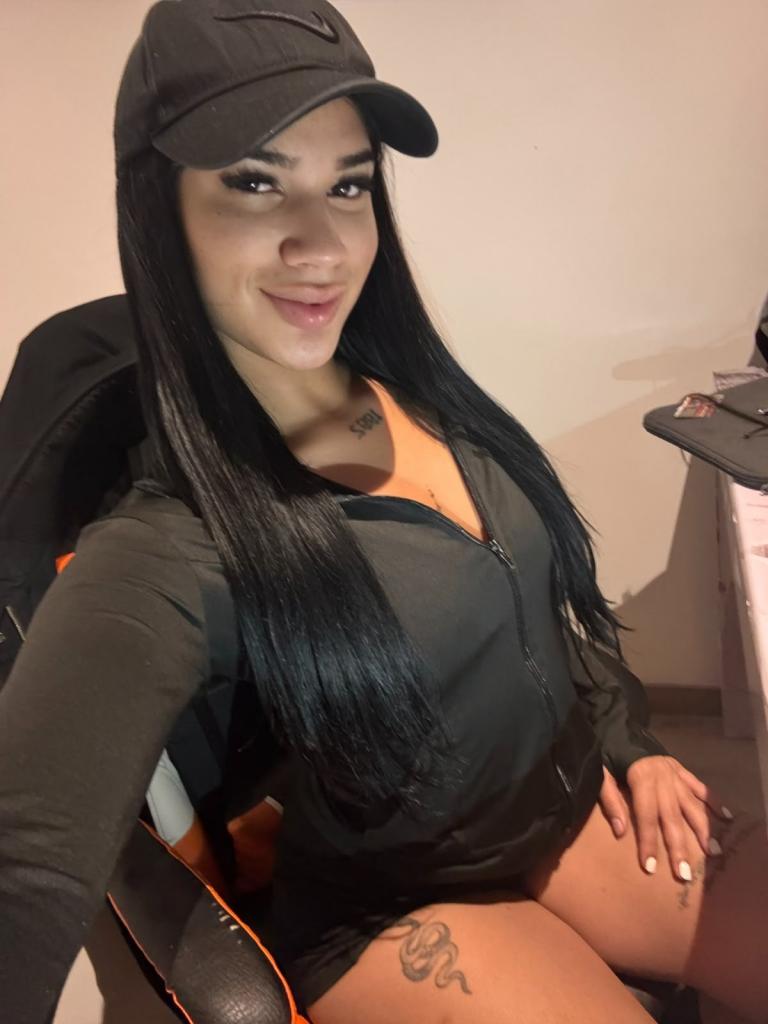 612461818: Chica busca chico en Valencia
