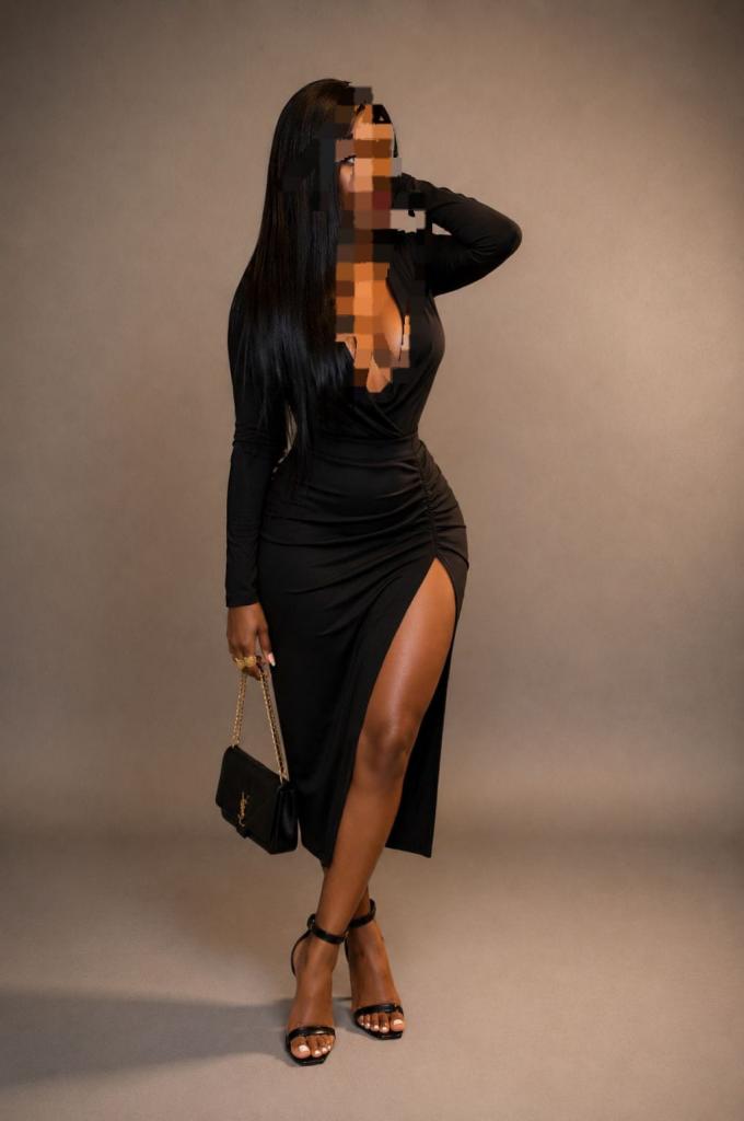 611248328: Chica busca chico en Valencia