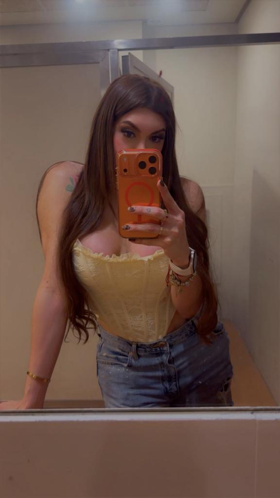 624132085: Travesti en Valencia