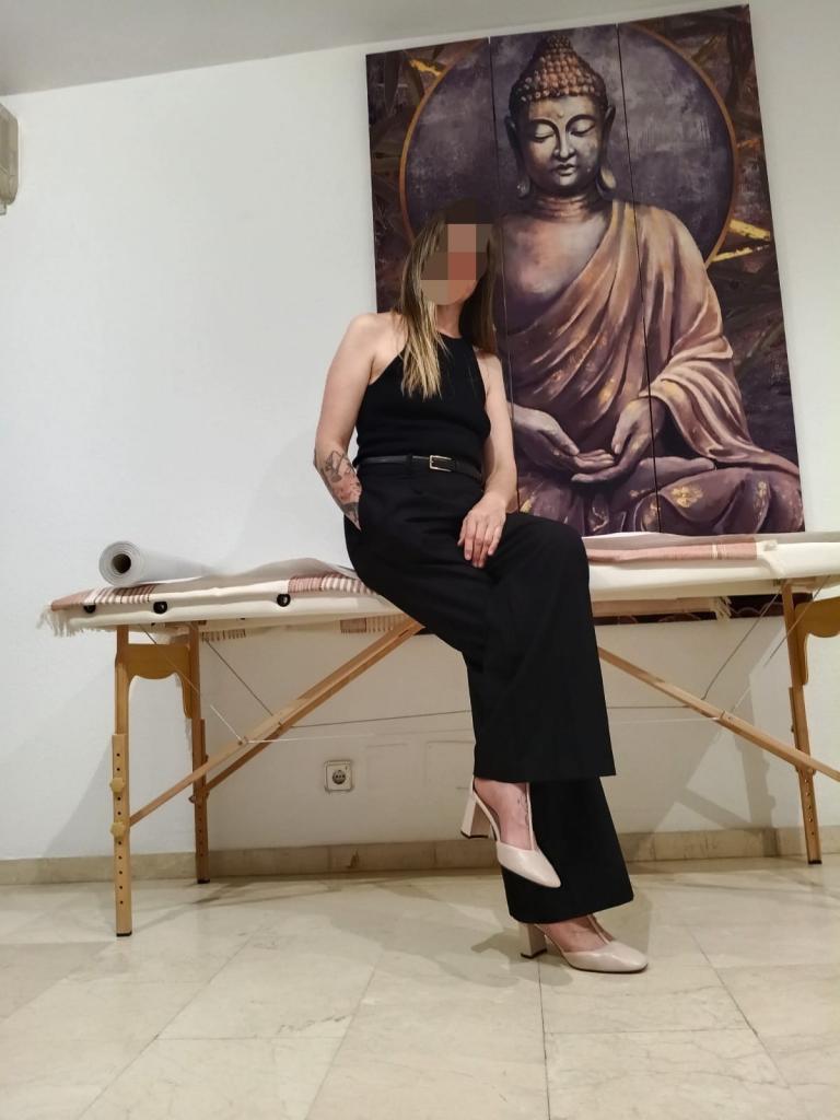 677941777: Chica busca chico en Mallorca