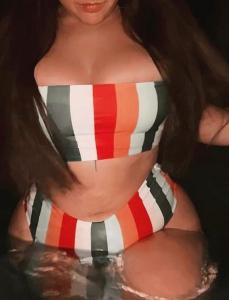 624116045: Chica busca chico en La Coruña