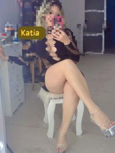 613287787: Chica busca chico en León