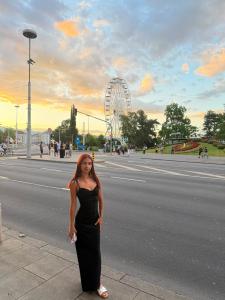 603841323: Chica busca chico en Madrid