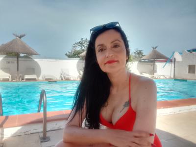 662196940: Chica busca chico en Valencia