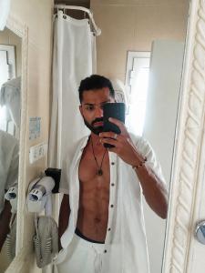 673279981: Chico busca chica en Alicante