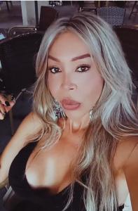 688373694: Travesti en León