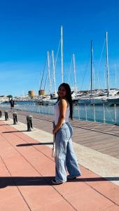 601929126: Chica busca chico en Valencia