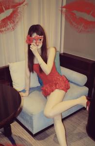 658699612: Chica busca chico en Barcelona
