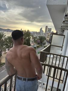 610422726: Chico busca chica en Alicante