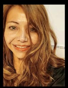 697317494: Chica busca chico en Madrid