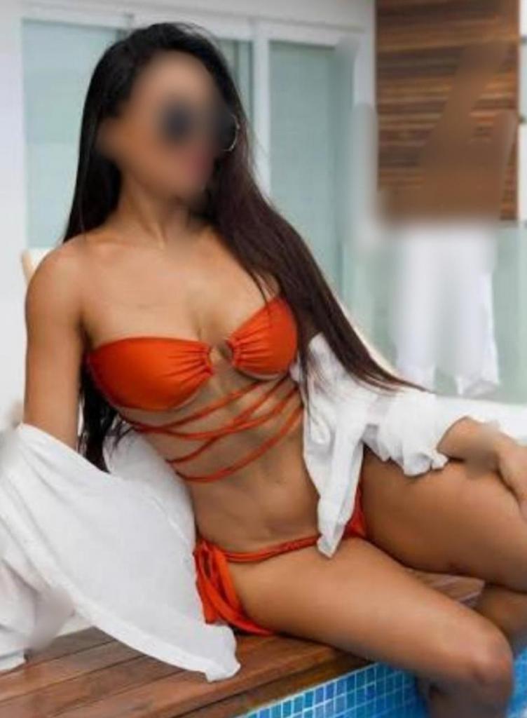 631659638: Chica busca chico en Tarragona