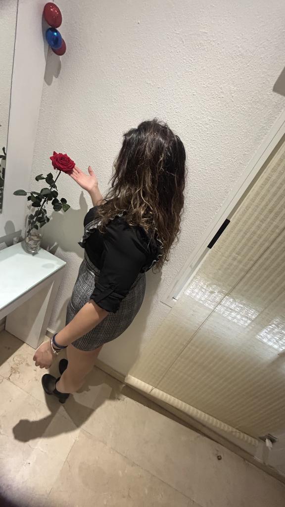 641961596: Chica busca chico en Cantabria