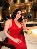673888492: Chica busca chico en Madrid