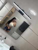 614622984: Chica busca chico en Barcelona