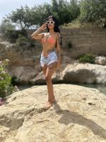 614622984: Chica busca chico en Barcelona