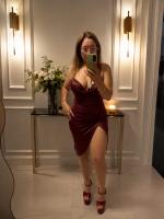 674938481: Chica busca chico en Barcelona