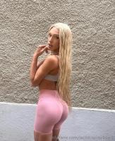 627083299: Chica busca chico en Madrid