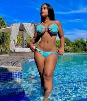 671785258: Chica busca chico en Barcelona