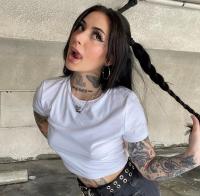613336331: Chica busca chico en Madrid