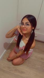 692134543: Chica busca chico en Barcelona