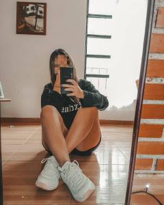 Chica busca chico en Toledo: 