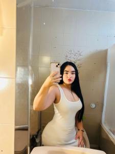 Chica busca chico en Sevilla: 
